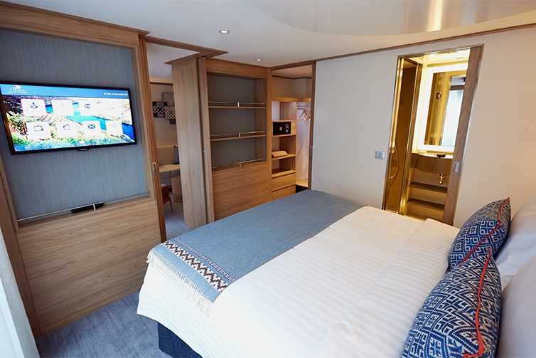 Veranda Suite on board Viking Douro vessels